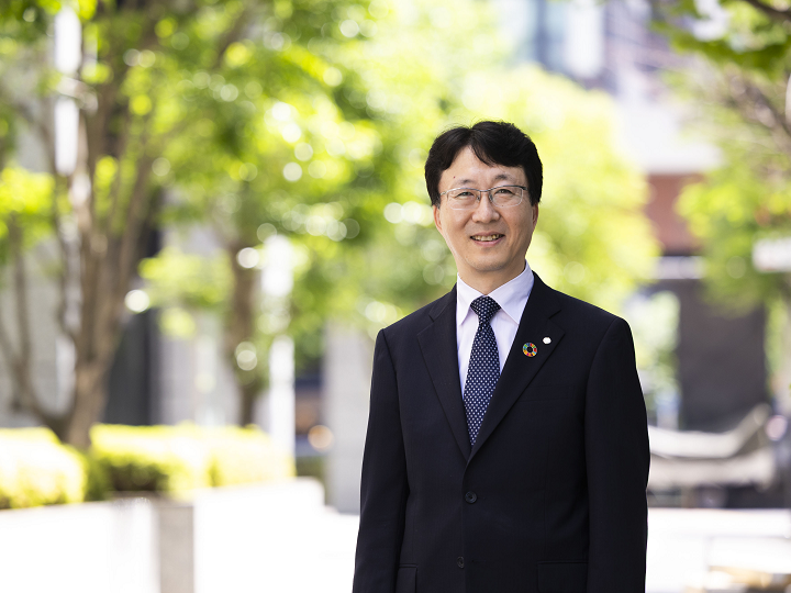 代表取締役社長 高倉 謙爾 写真