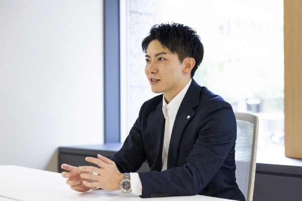インタビュー写真2